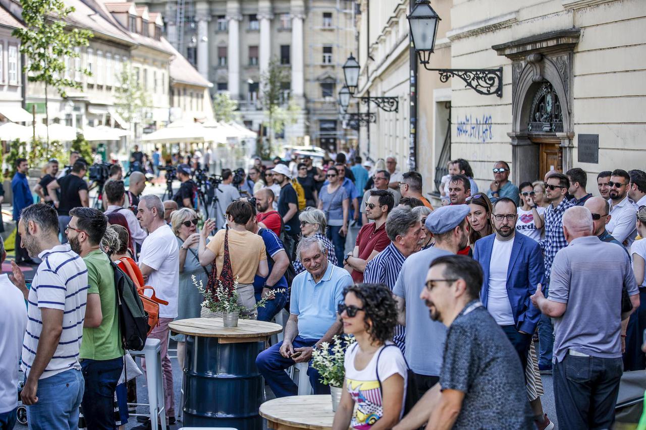 Zagreb: Svečano otvorena pješačka zona Stara Vlaška
