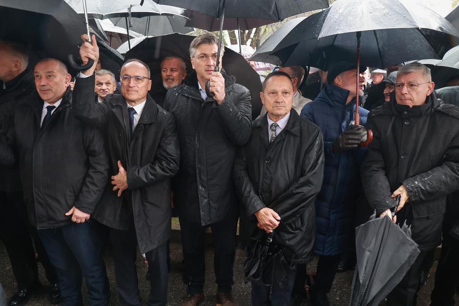 Vukovar: Premijer Andrej Plenković na obilježavanju Dana sjećanja na žrtvu Vukovara