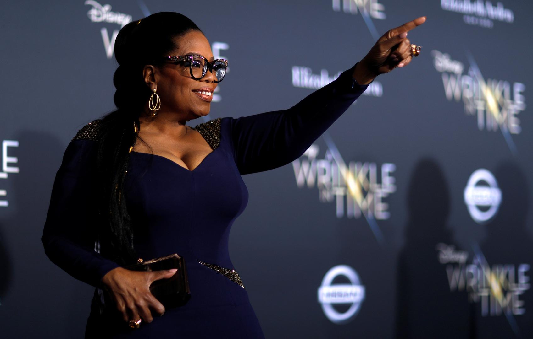 Popularna televizijska voditeljica Oprah Winfrey u svom talk-showu mnogima je pomogla vratiti izgubljeno samopouzdanje, a i sama je imala  problema sa samopouzdanjem i to najviše zbog viška kilograma. 