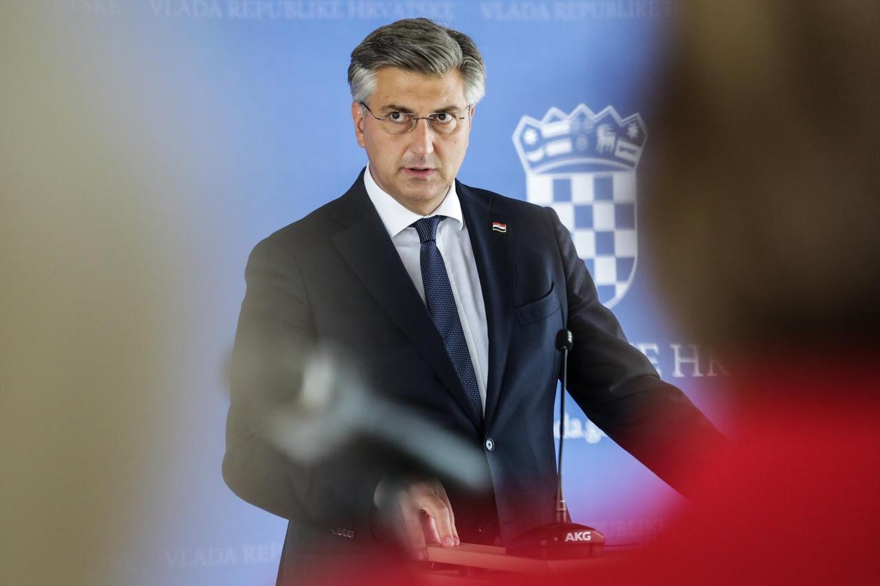 Zagreb: Premijer Andrej Plenković obratio se medijima nakon završetka sjednice Vlade