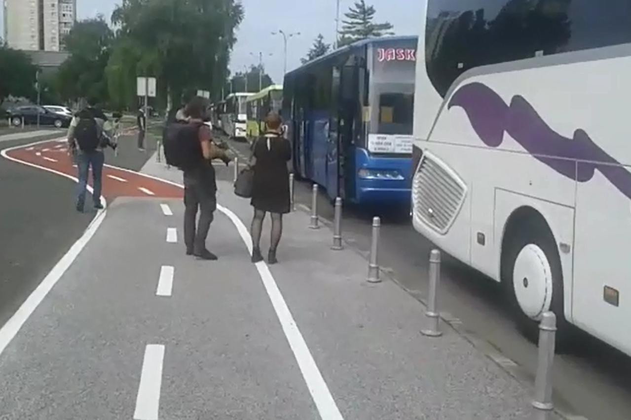 Štrajk vozača autobusa
