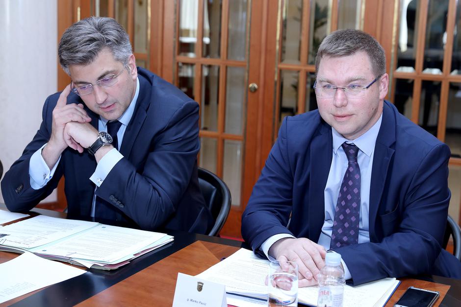 Rasprava o novom ministru uprave Marku Paviću