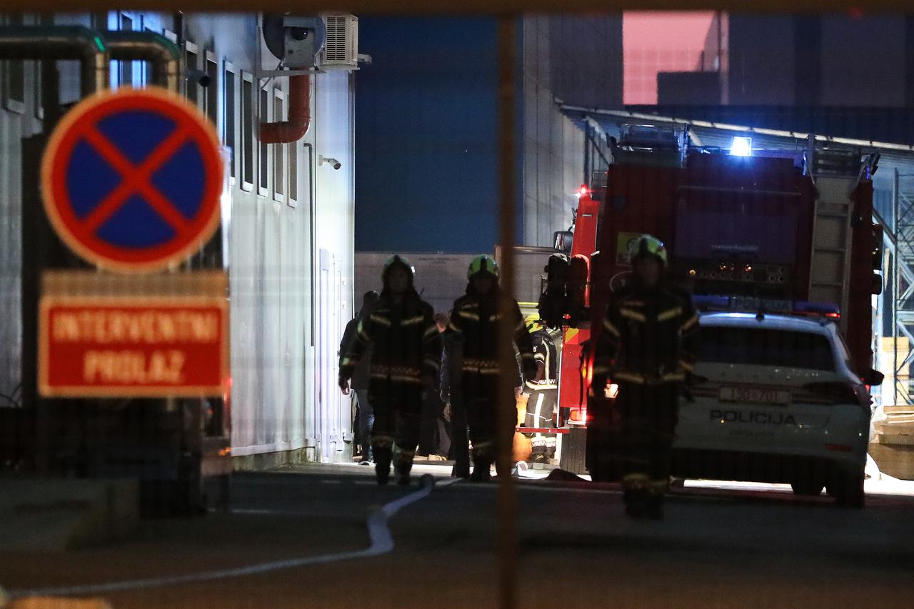 Zagreb: Požar u tvornici Rimac u Škorpikovoj