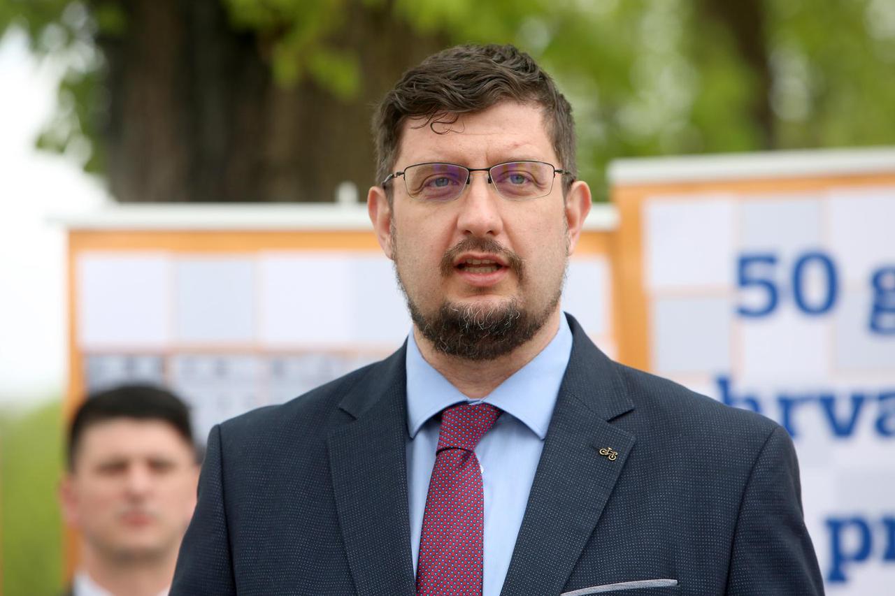 HNS u Karlovcu predstavio kampanju “Vraćanje korijenima”