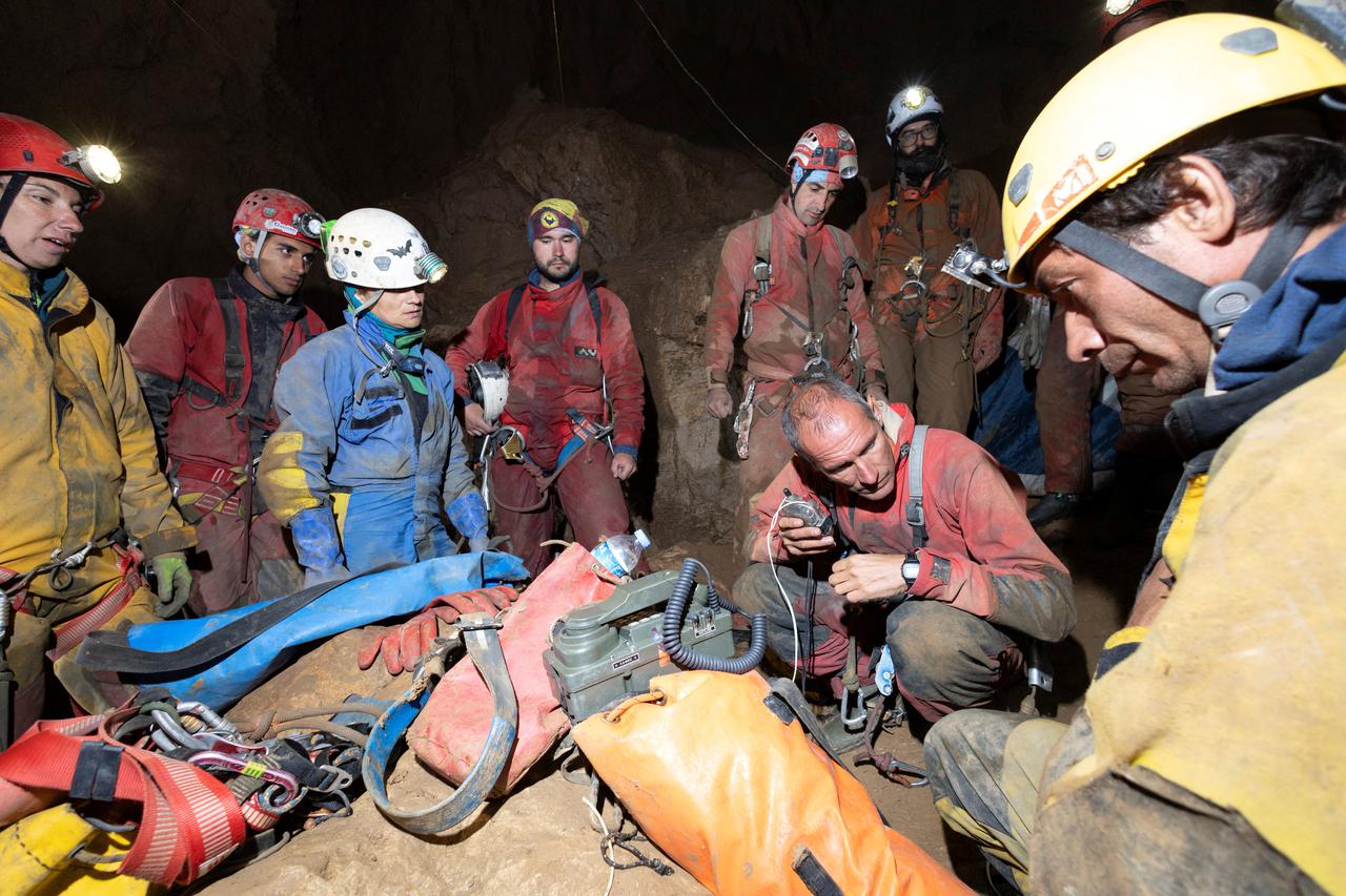 Rescuers race to save ill US cave explorer trapped 3,000 feet underground in Turkey