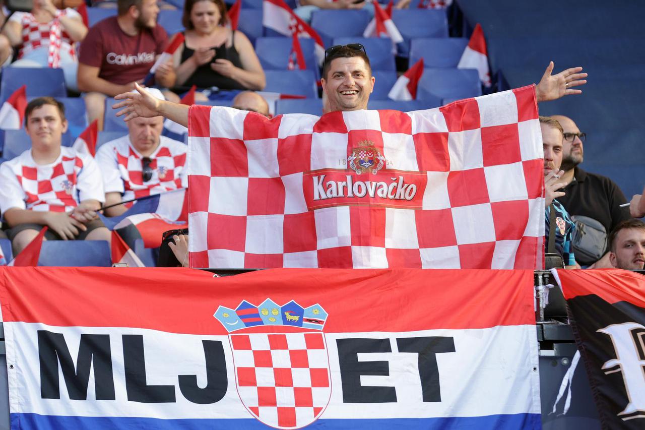 Rotterdam: Trening hrvatske nogometne reprezentacije