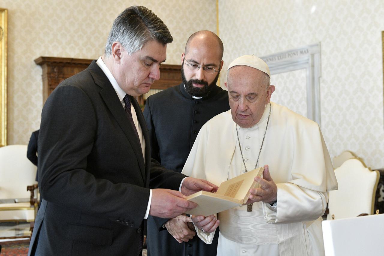 Zoran Milanović i papa Franjo