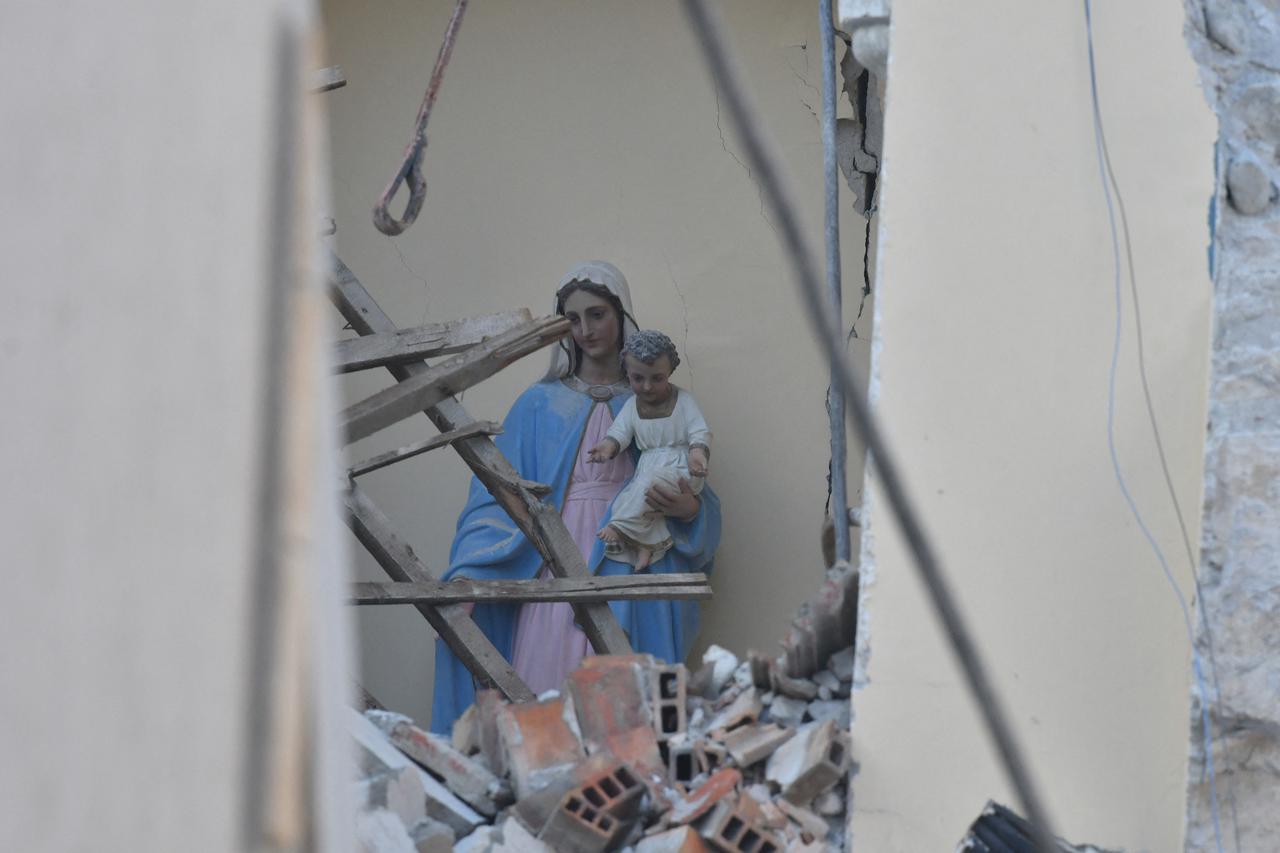 Turska: Katolička crkva u Iskenderunu uništena u potresu