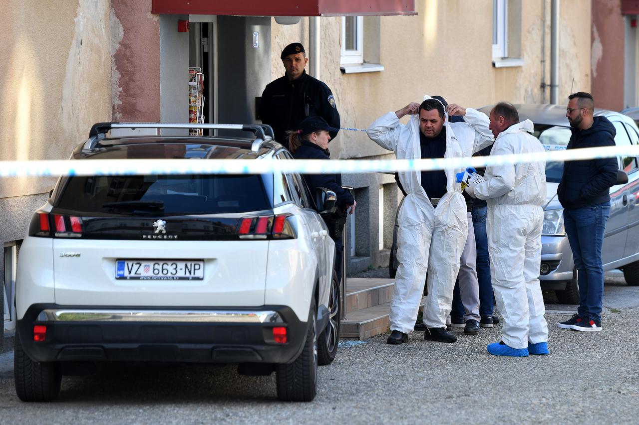 Policijski očevid u Ivancu gdje je pronađeno žensko i muško tijelo