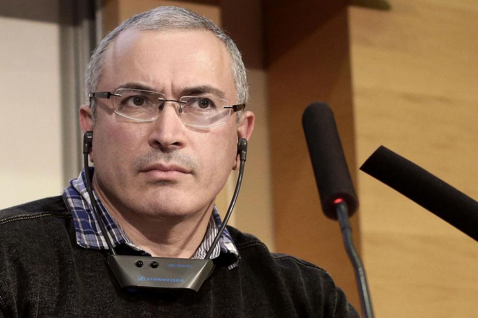 Mikhail Khodorkovsky Gives A Lecture - Paris