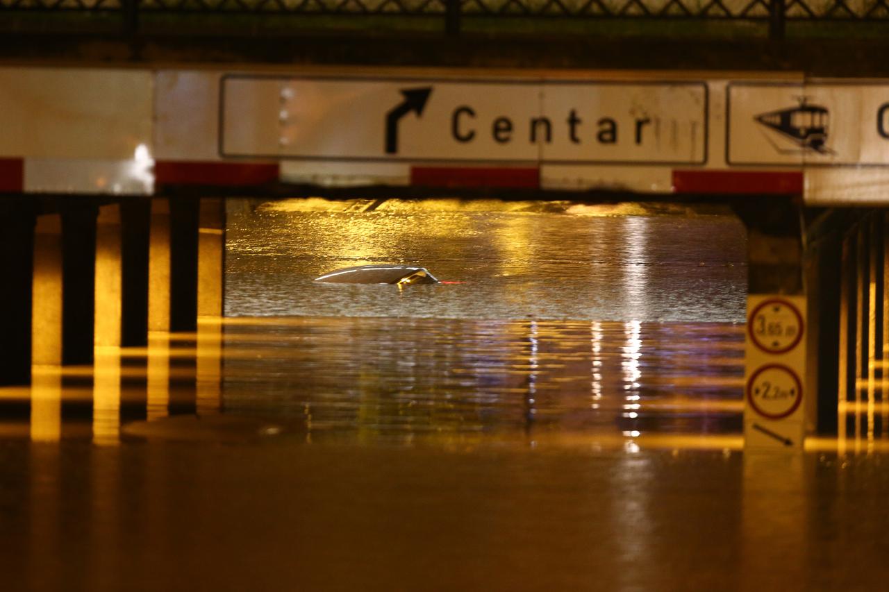 Jaka kiša poplavila Zagreb
