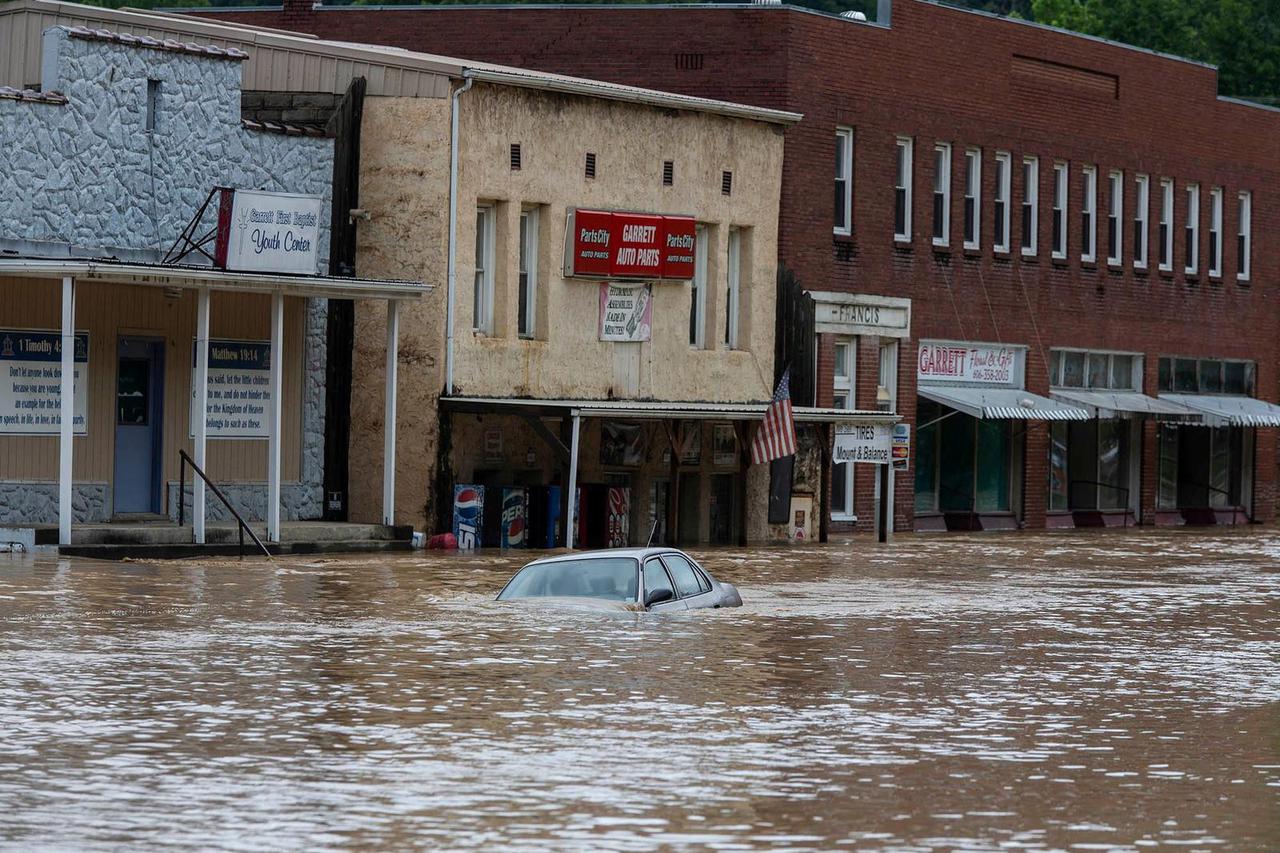 Flooding hits eastern Kentucky