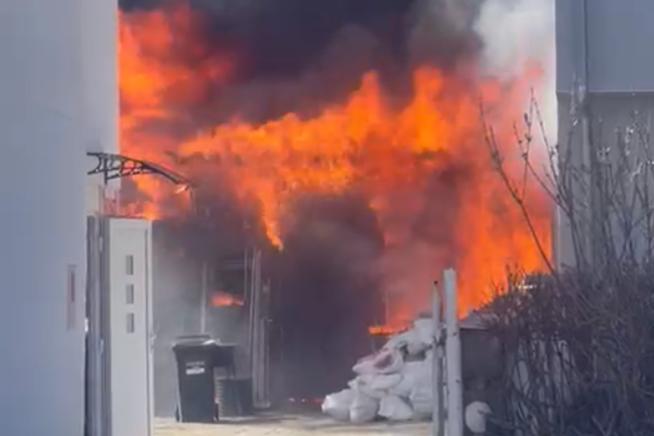 Požar garaže na Ferenščici
