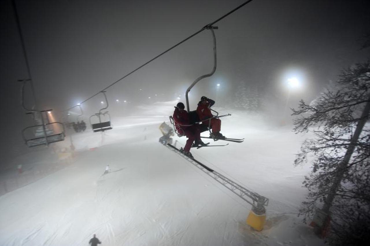 Noćno skijanje