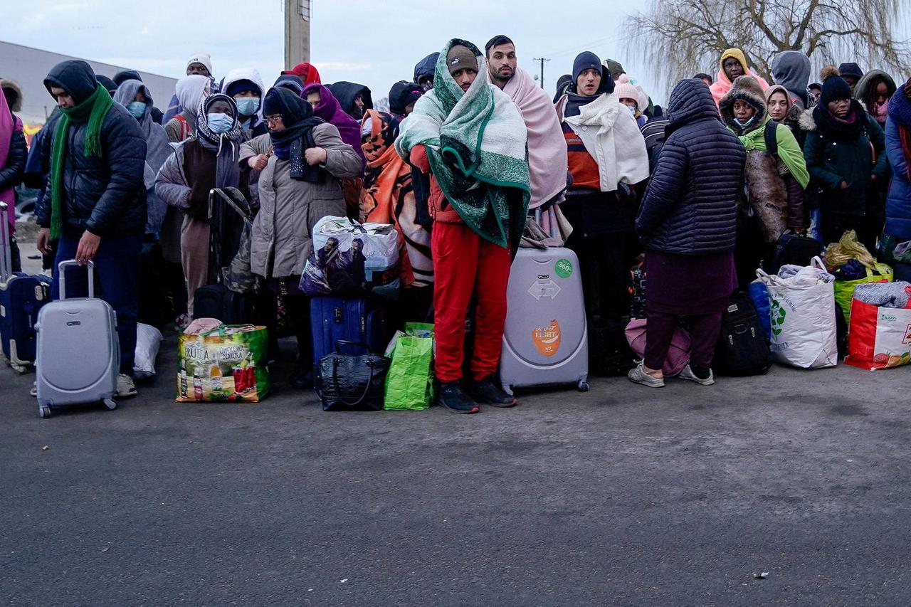 FILE PHOTO: Refugees arrive in Poland, fleeing Russian invasion in Ukraine