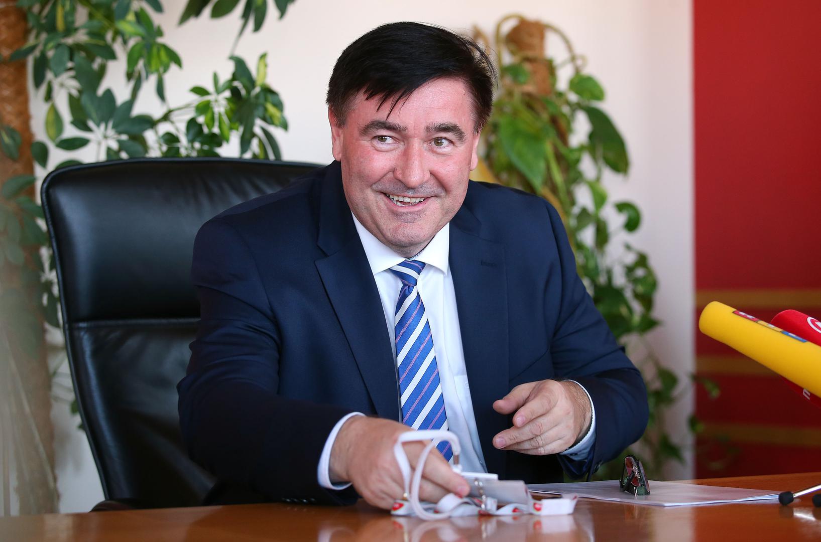 Sándor Fasimon, predsjednik uprave Ine koja je u prvih šest mjeseci tekuće godine ostvarila prihod od 9,5 milijardi kuna