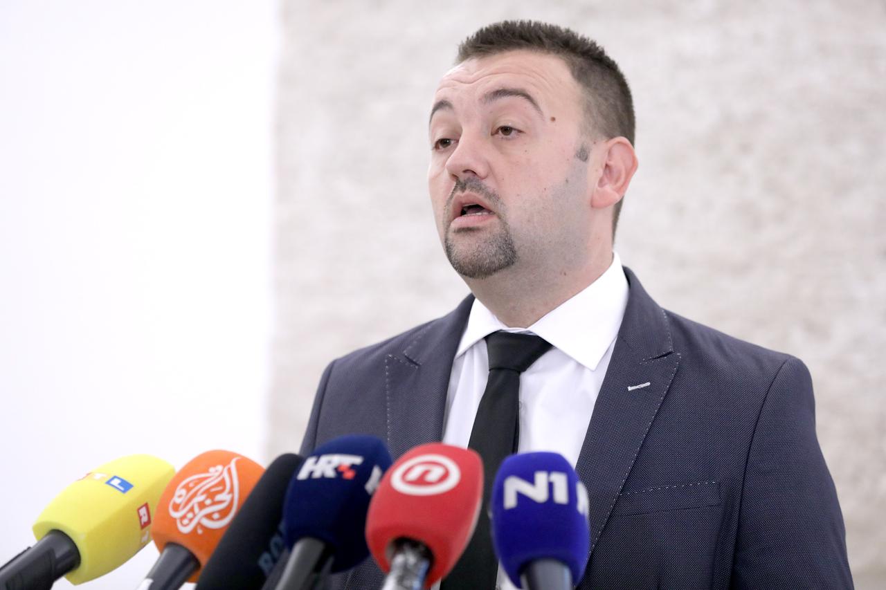 Zagreb: Pavliček o optužnicama za ministre