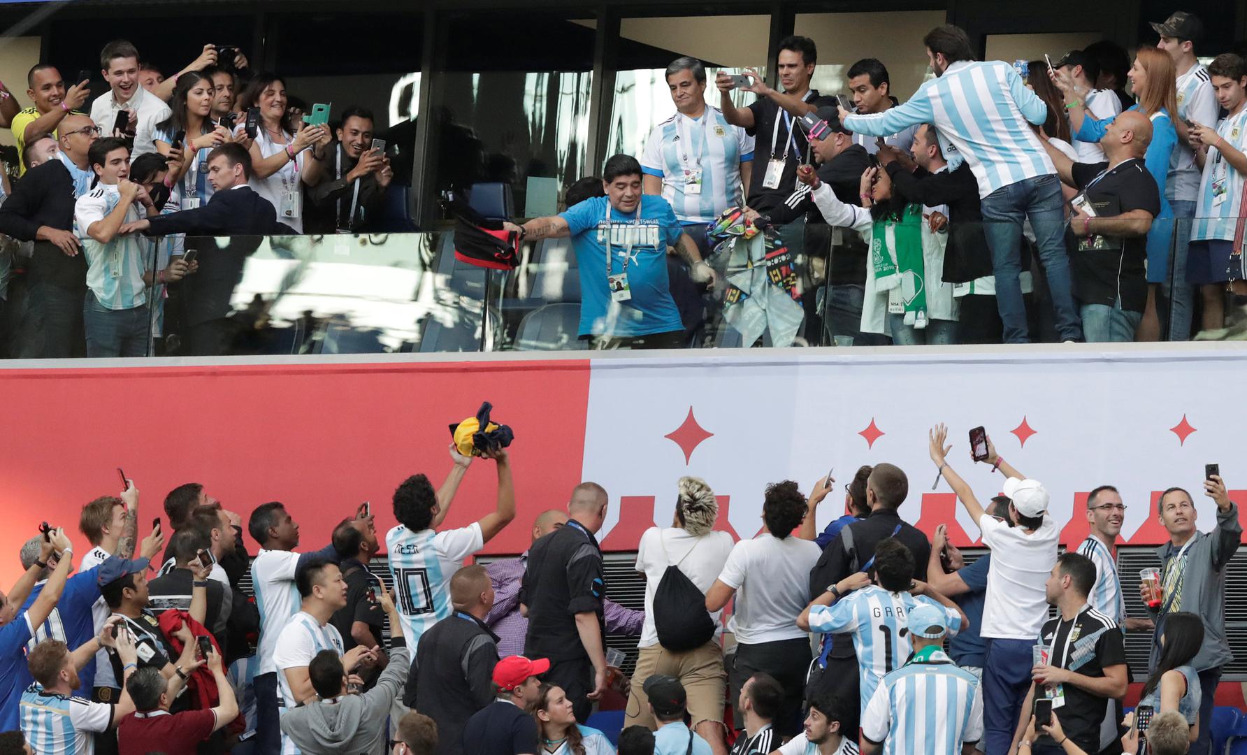 Diego Maradona nije propustio ni posljednju utakmicu Argentine u skupini D protiv Nigerije.

