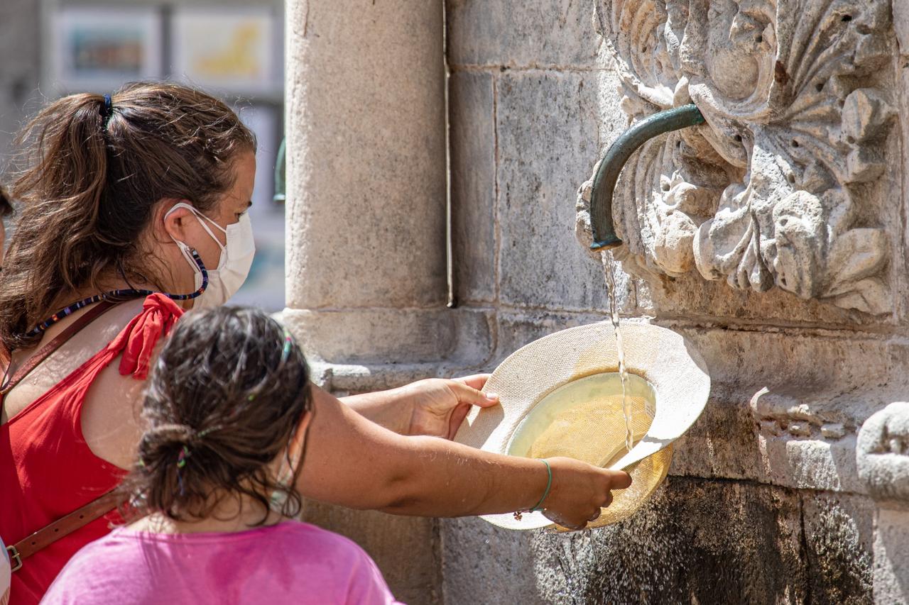 Dubrovnik: Tijekom vrućina najbolje osvježenje u gradu pruža Onofrijeva fontana