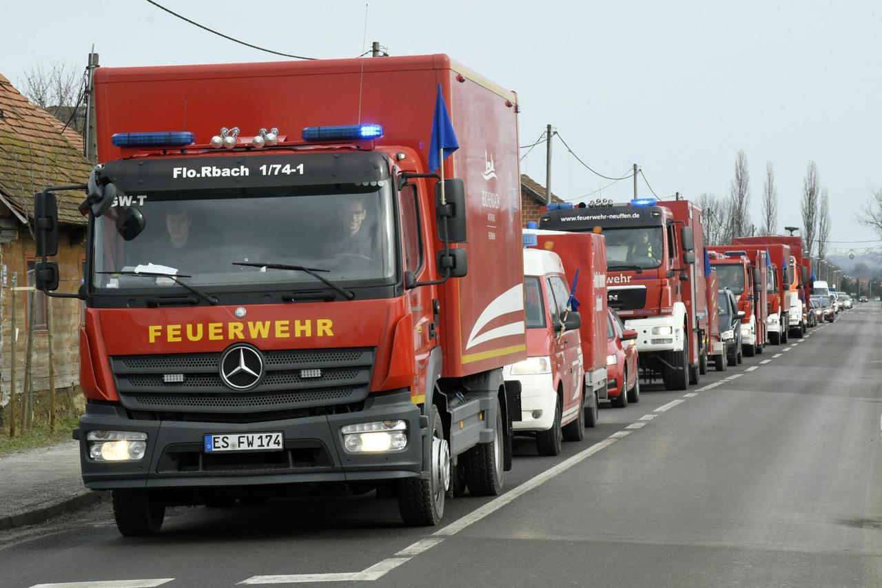 Glina: Stigao konvoj humanitarne pomoći iz njemčkog grada Aichtala