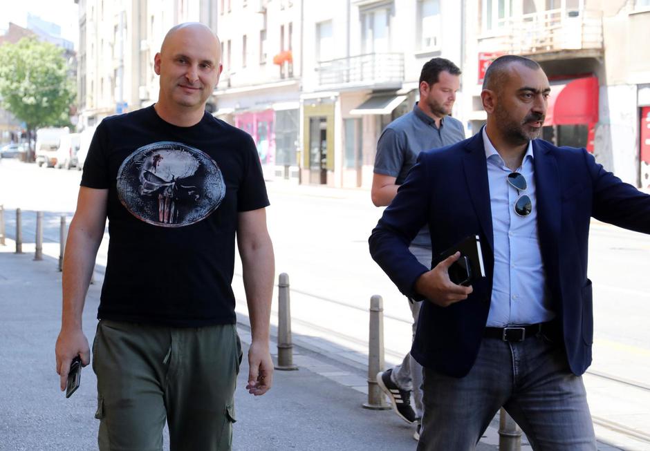 Zagreb: Bivši ministar Tolušić u pratnji odvjetnika dolazi u USKOK na ispitivanje