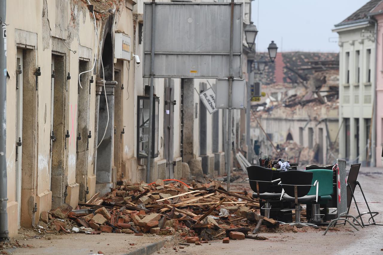 Petrinja: Centar grada nakon razornog potresa