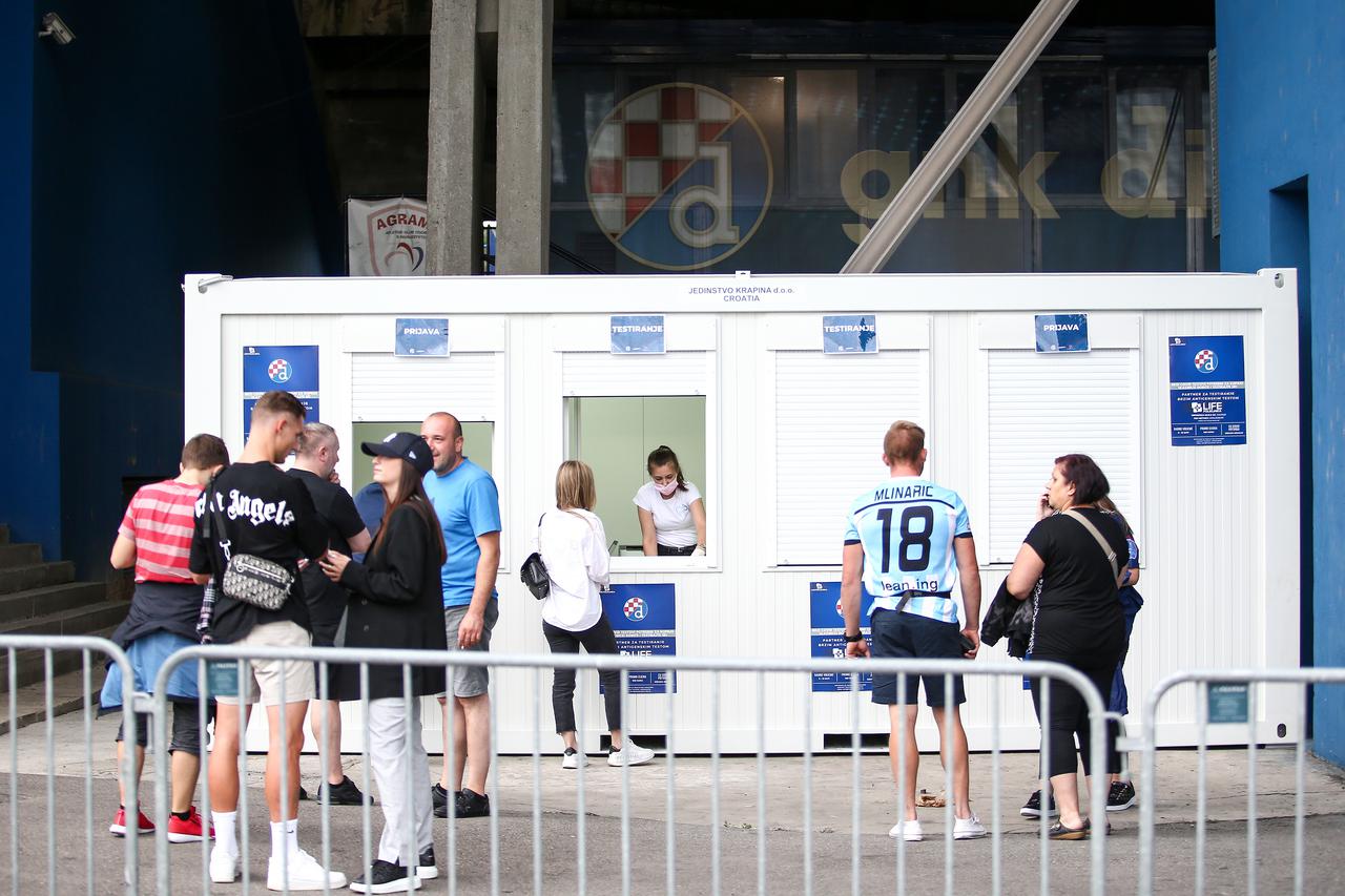Zagreb: Ispod zapadne tribine maksimirskog stadiona postavljen je punkt za brze covid testove