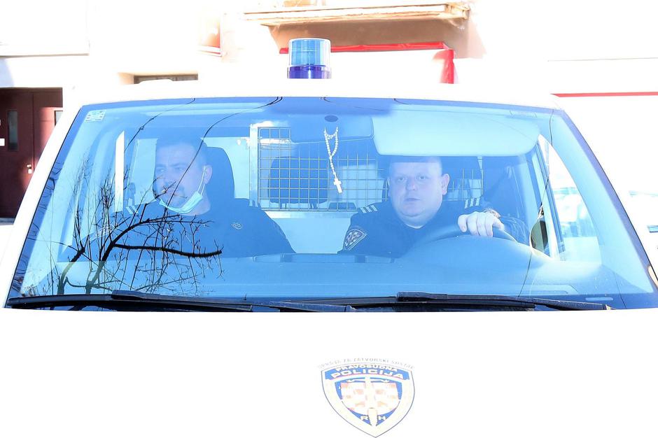 Milenko Bašić i Dragan Stipić, osumnjičeni u aferi Vjetroelektarne dolaze u zgradu USKOK-a