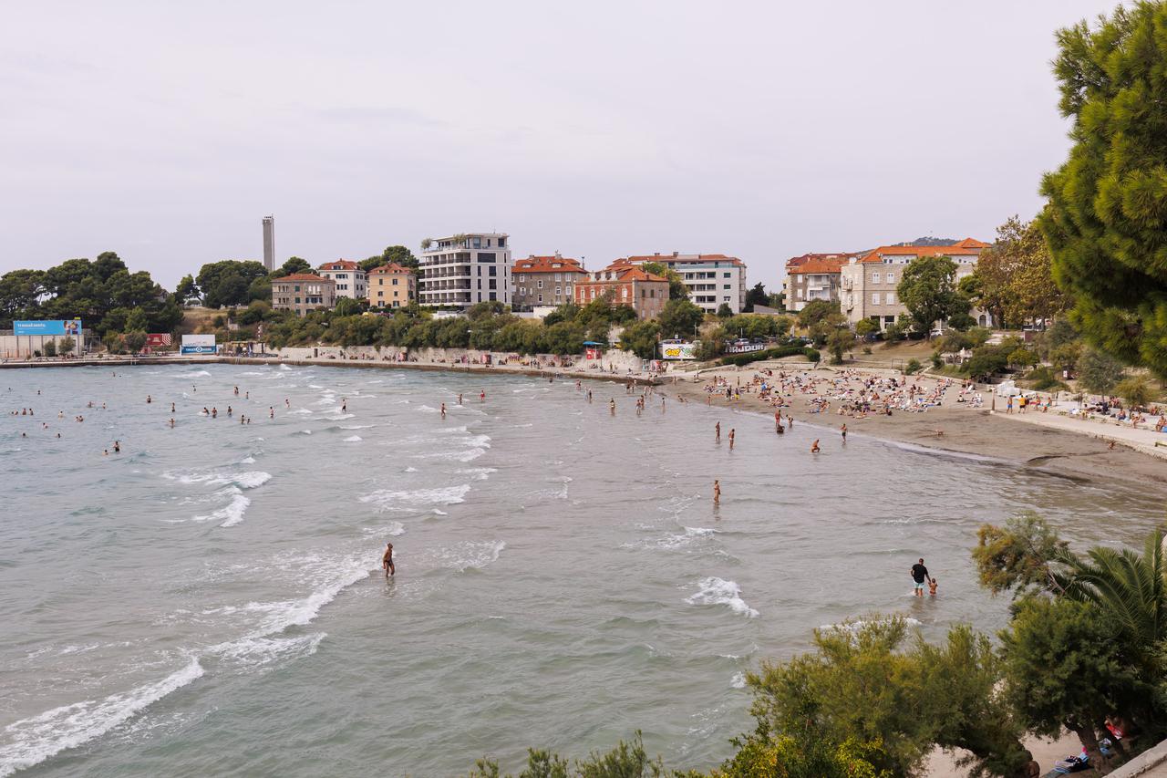 Split: Atmosfera na plaži Bačvice pred najavljenu promjenu vremena