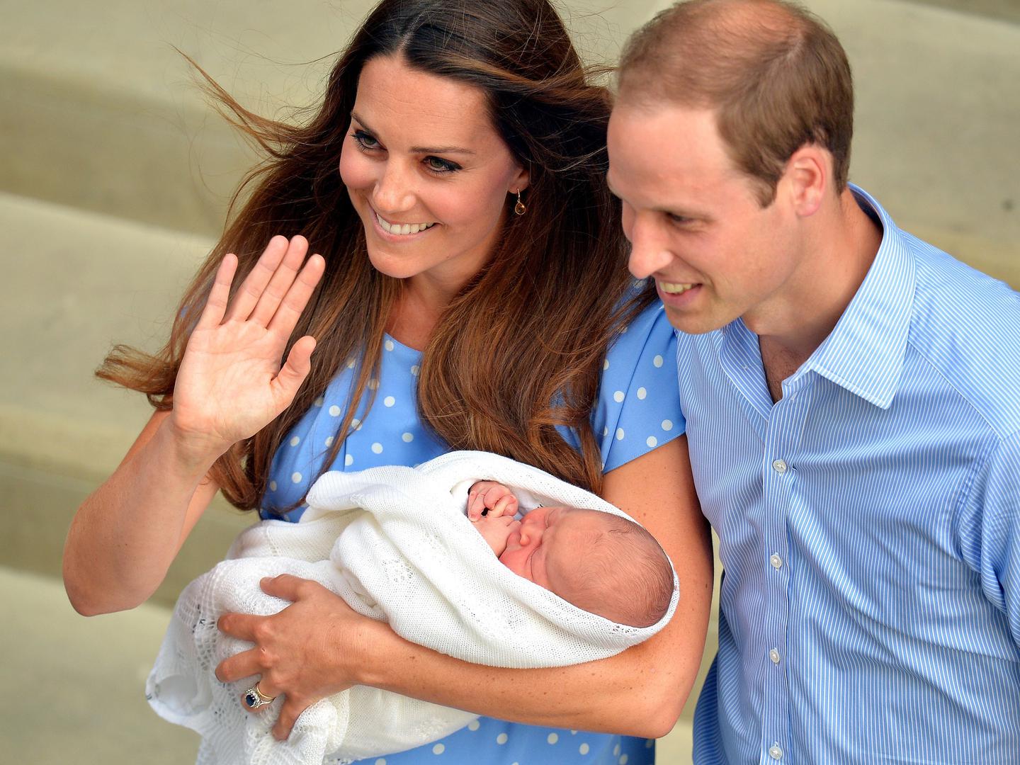 Princ George rodio se 22. srpnja 2013. godine  u bolnici St. Mary’s . 