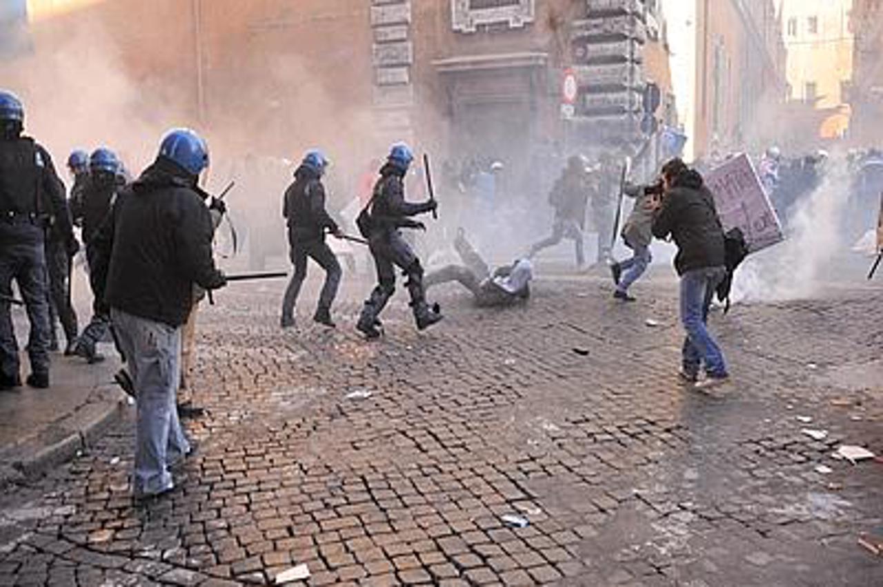 prosvjedi u Rimu 14. prosinca