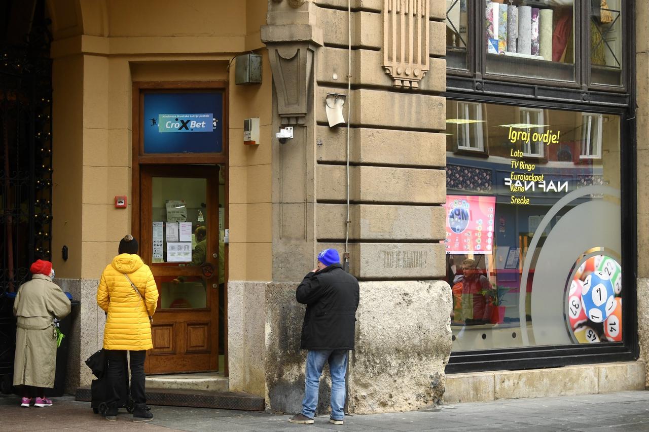 Zagreb: Iako je Stožer zabranio rad kladionica i casina Hrvatska lutrija ima otvorena vrata