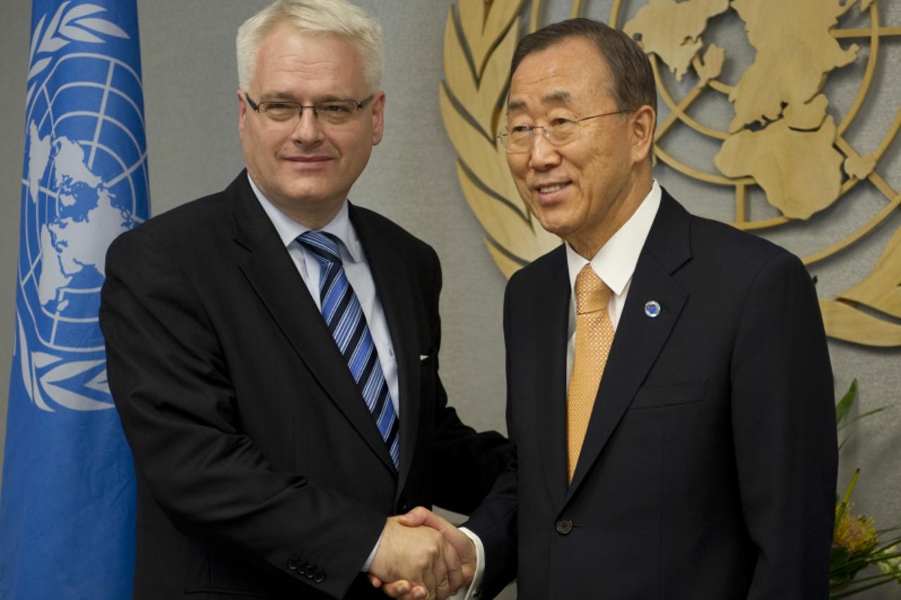 \'United Nations Secretary General Ban Ki-moon (R) meets with President of Croatia   Ivo Josipovic September 22, 2010 during the Millennium Development Goals Summit at the United Nations in New York. 