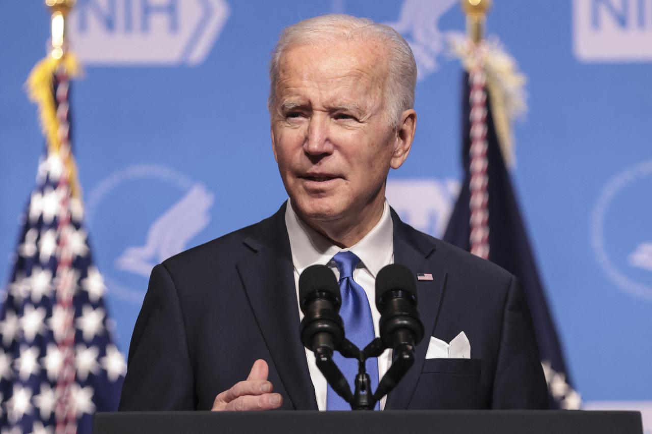 MD: President Biden delivers remarks at National Institutes of Health