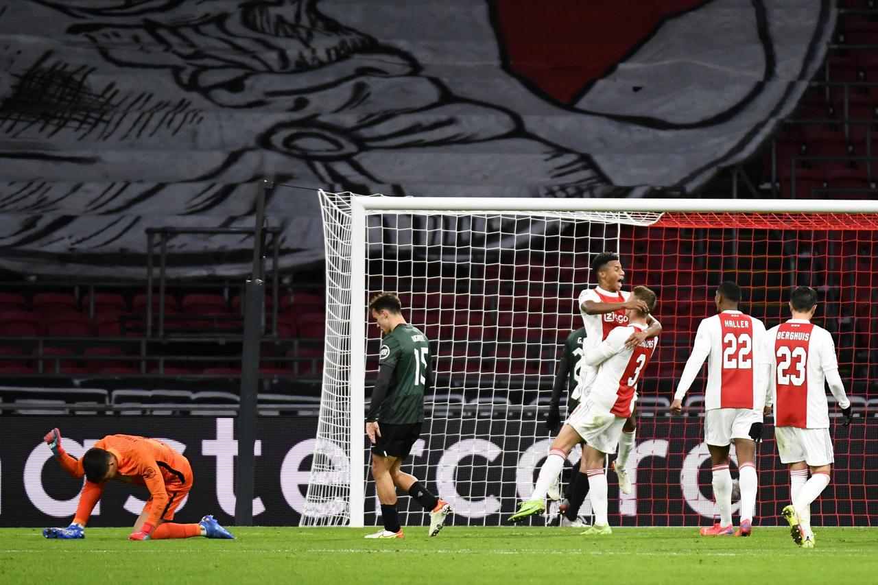Champions League - Group C - Ajax Amsterdam v Sporting Lisbon