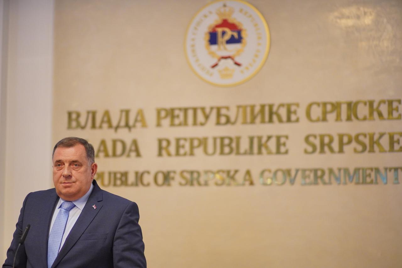 Banja Luka: Dodik poručio da neće poštovat zakon Valentina Inzka