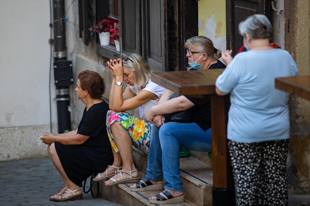 Zagreb: Misa na Kamenitim vratima povodom svetkovine Uznesenja Blažene Djevice Marije