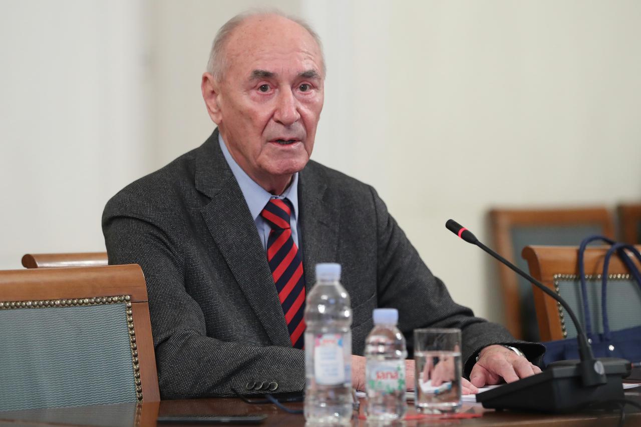 Zagreb: Franjo Gregurić dao iskaz Istražnom povjerenstvu za Agrokor