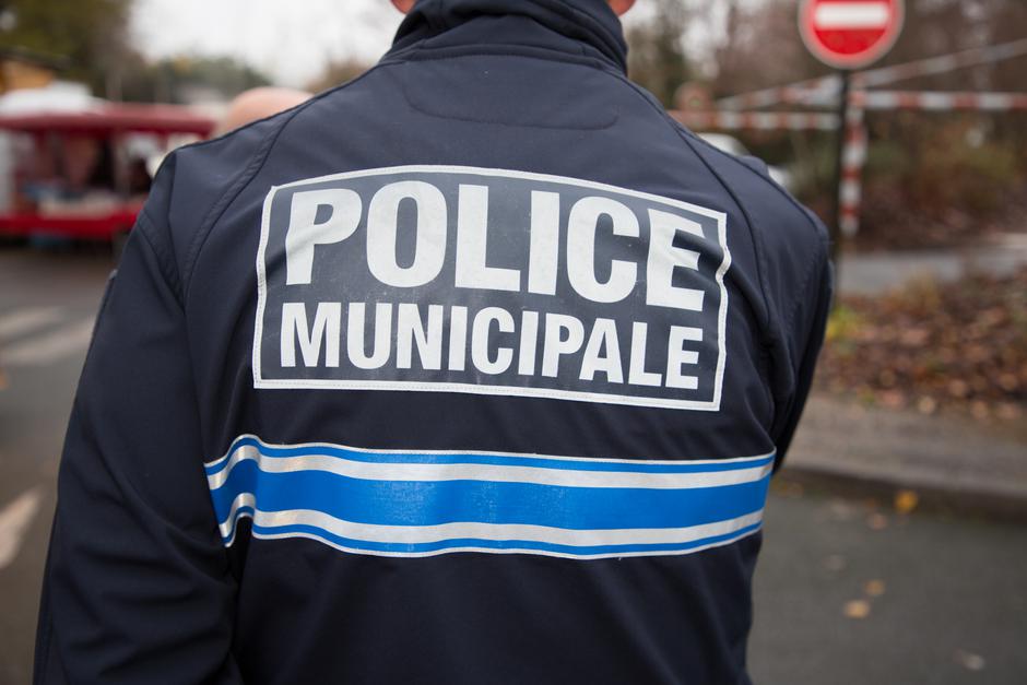Francuska policija - ilustracija