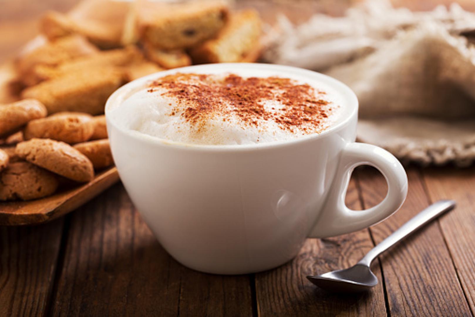 Cappuccino je postao popularan za vrijeme II. svjetskog rata, a 40 posto svjetske kave nastaje u Kolumbiji ili Brazilu. 