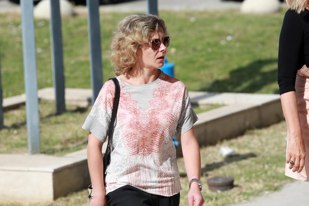 Slađana Novoselnik i odvjetnica Doris Košta pri dolasku na jedno od ročišta na Županijskom sudu u Splitu