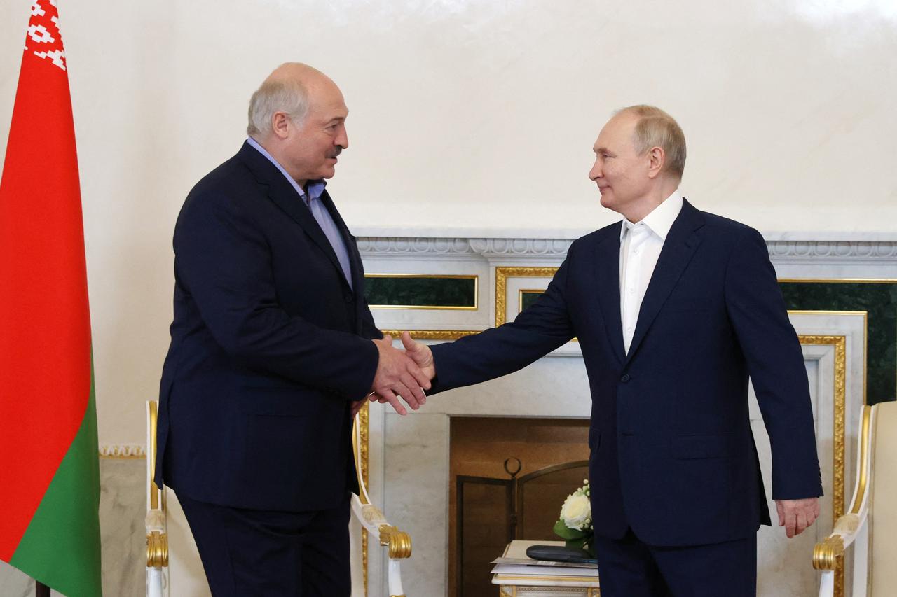 Russian President Vladimir Putin meets with Belarusian President Alexander Lukashenko in Saint Petersburg