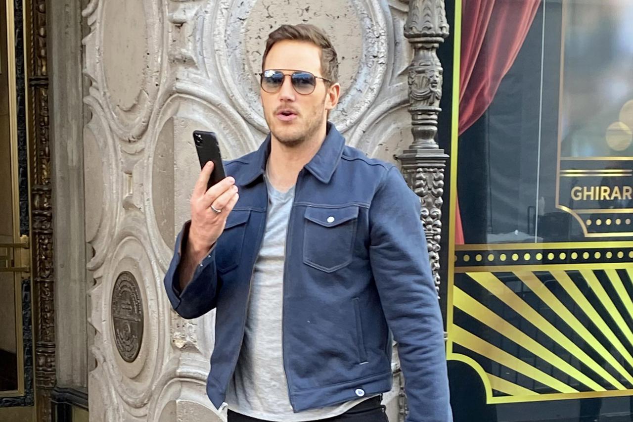 Chris Pratt spotted in Hollywood - USA