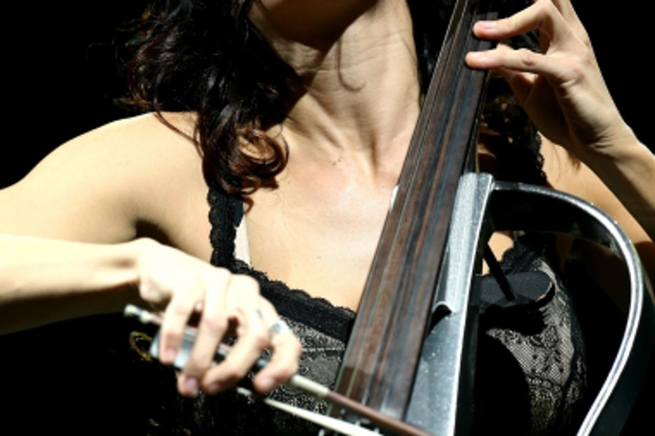'04.11.2012., Zagreb - U koncertnoj dvorani Vatroslav Lisinski odrzao se Hair Fest. Ana Rucner Photo: Marko Lukunic/PIXSELL'