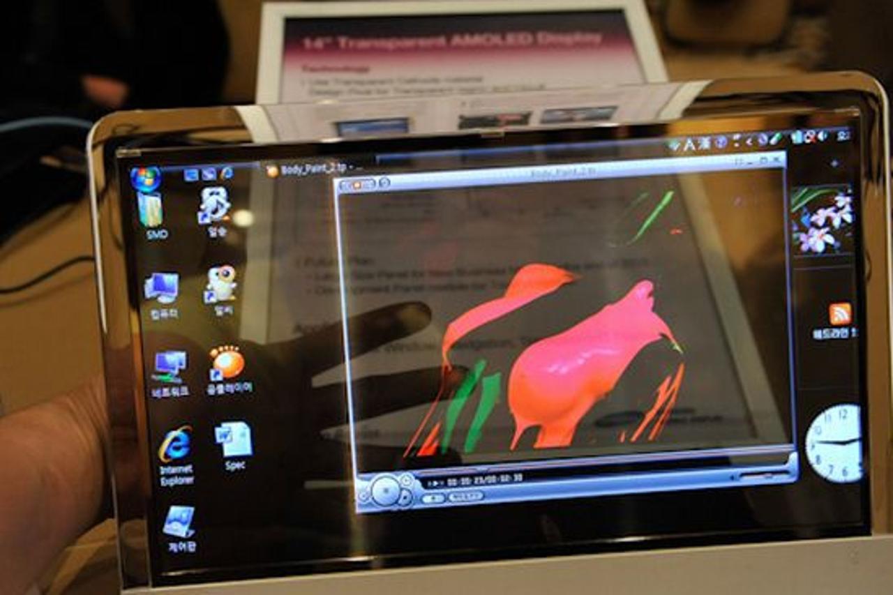 Samsung OLED prozirni laptop