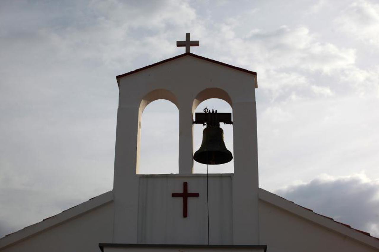 crkva, zvono (1)