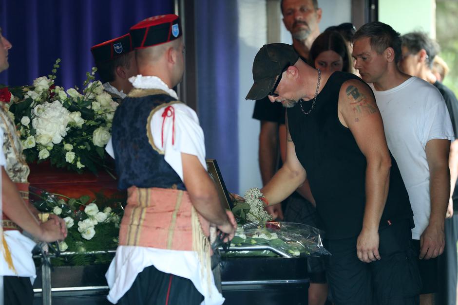 Pogreb Olivera Dragojevića