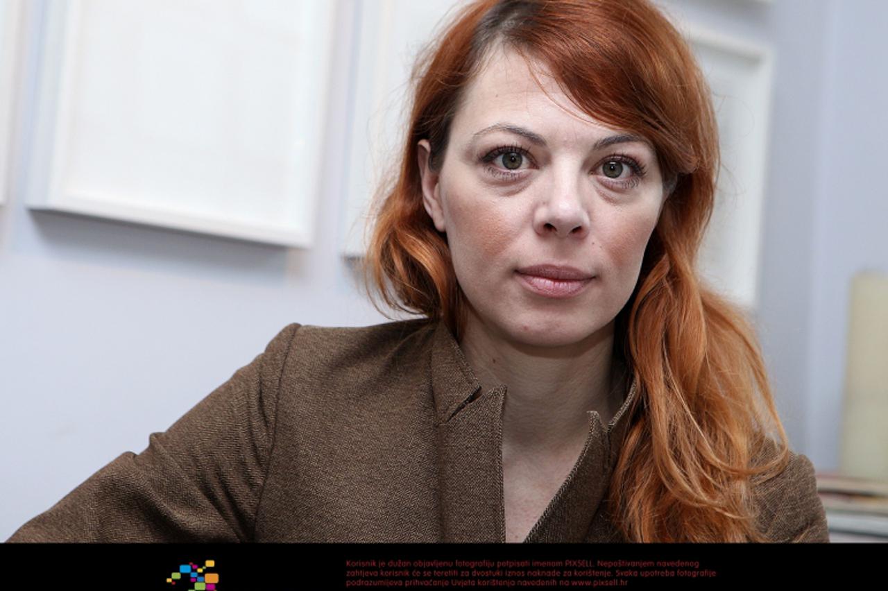 '15.11.2012., Zagreb - Nora Krstulovic, kazalisna redateljica, dramaturginja i novinarka.  Photo: Goran Stanzl/PIXSELL'