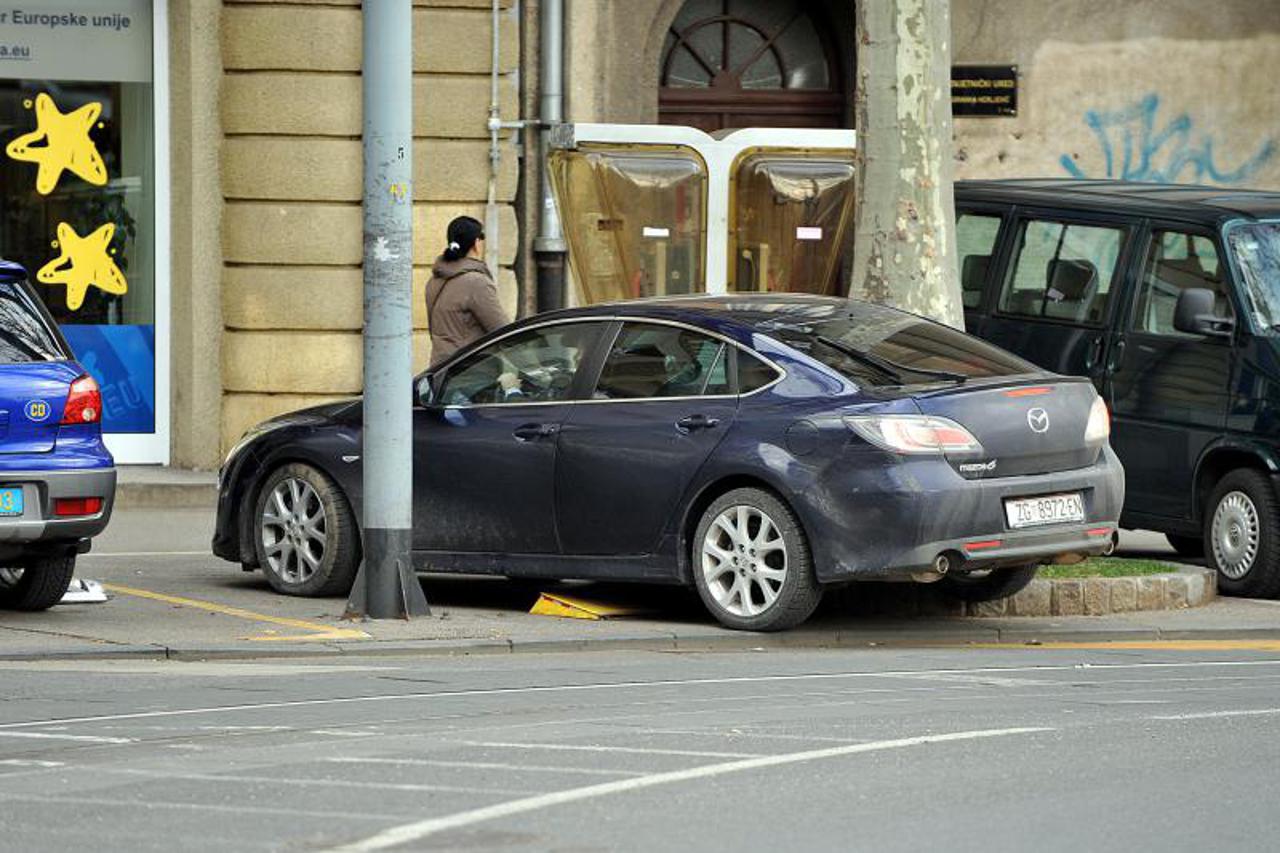 čobanković, parkiranje (1)