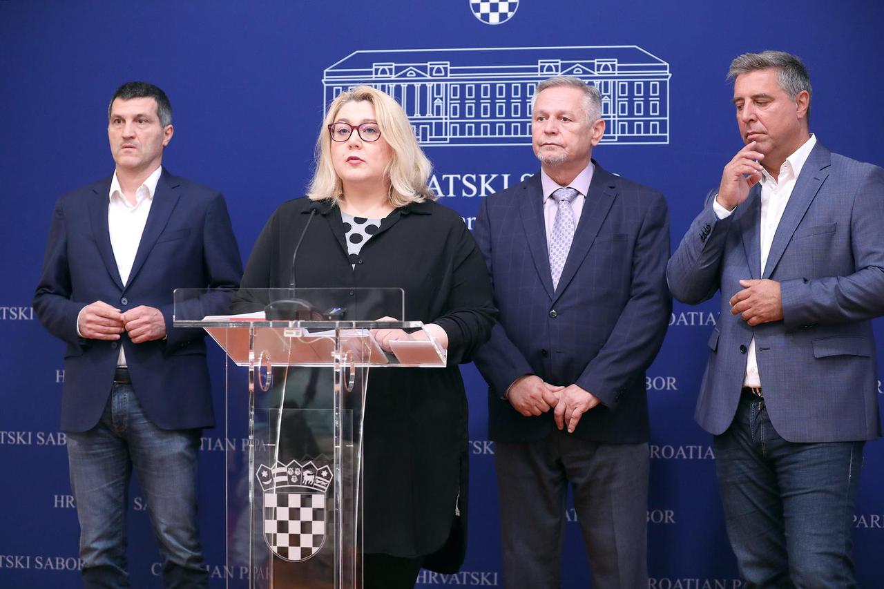 Zagreb: U Saboru održana konferencija za medije Kluba zastupnika Socijaldemokrati 